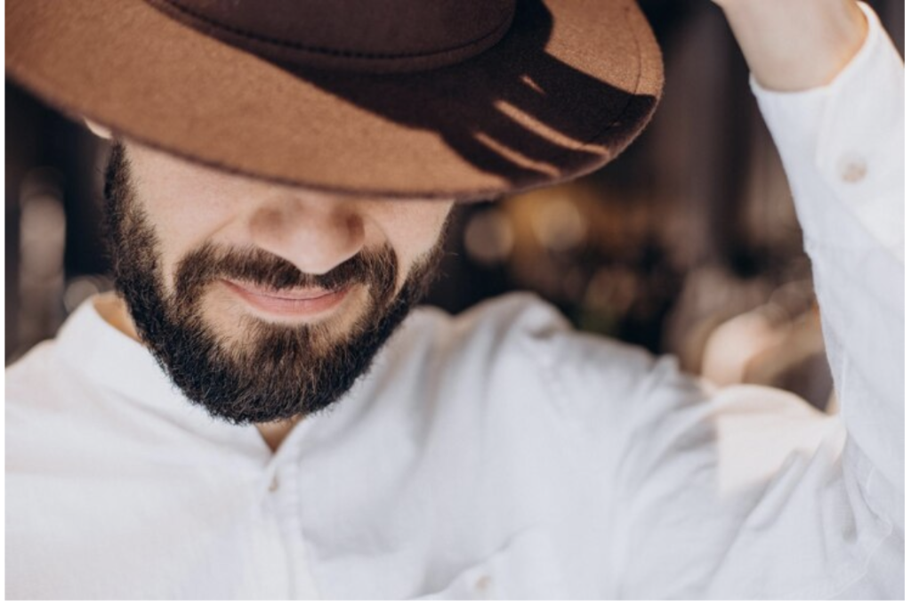 Understanding the Basics: What Makes an Outfit Stand Out